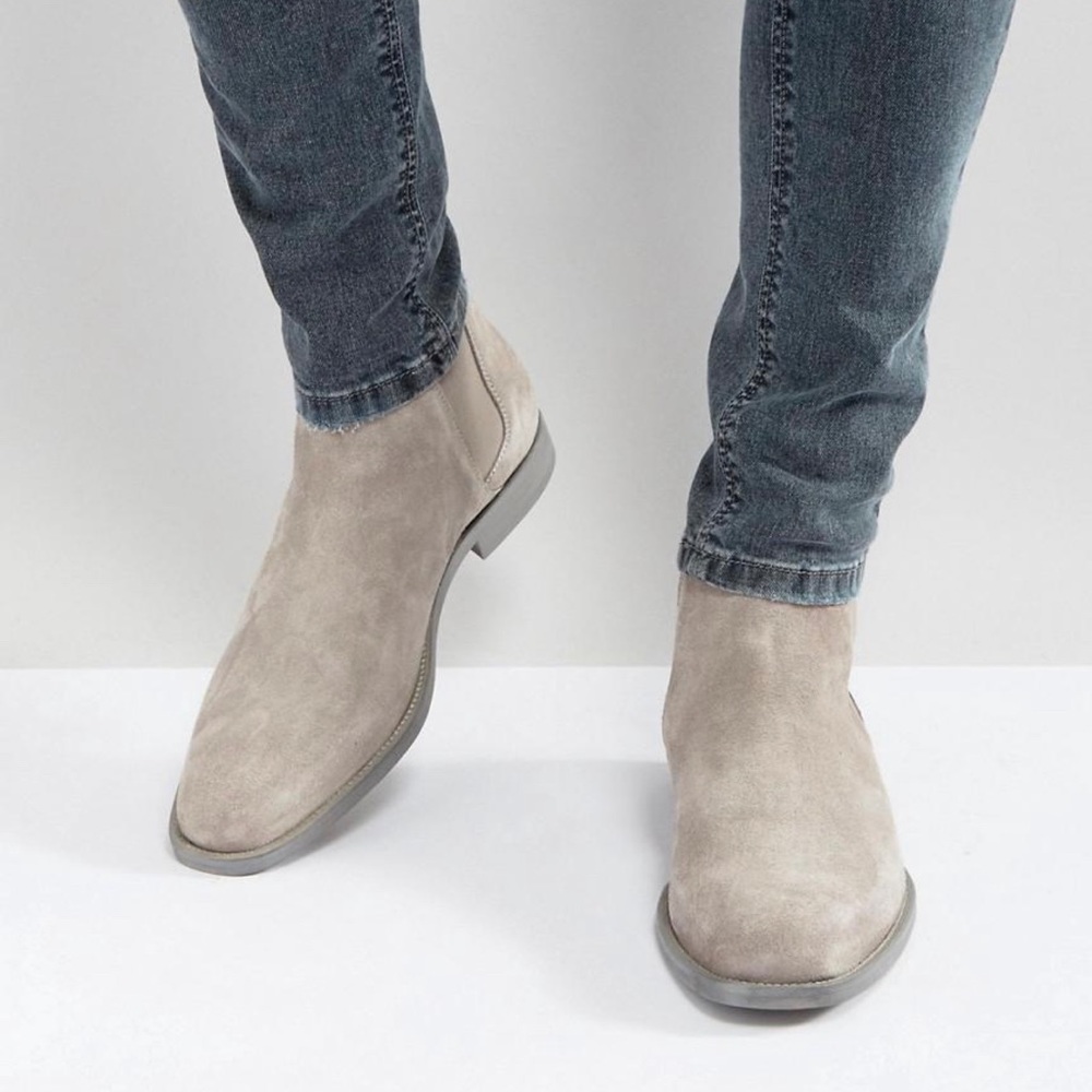 ALDO Vianello Suede Chelsea Boots. Size 11